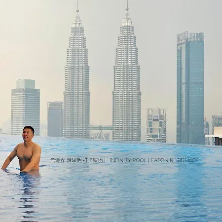 Eaton Residence Klcc View With Infinity Pool 伊顿公寓 豪景园 双子塔无边际泳池 Kuala Lumpur Exterior photo