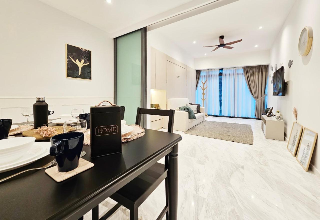 Apartment Eaton Klcc View With Infinity Pool 伊顿公寓 豪景园 双子塔无边际泳池 *
